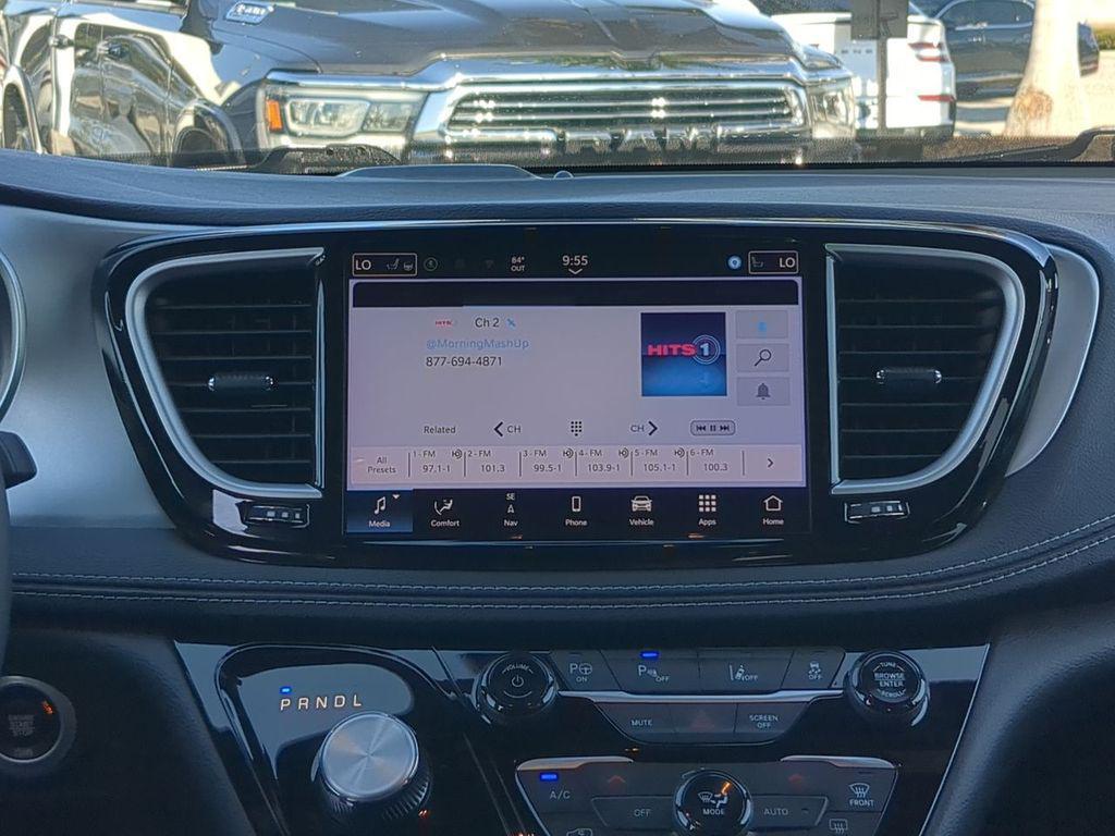 used 2024 Chrysler Pacifica Hybrid car, priced at $30,472