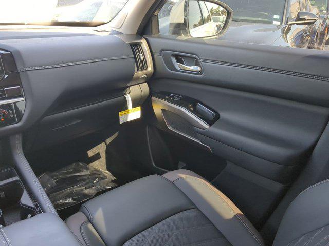 new 2025 Nissan Pathfinder car, priced at $45,331