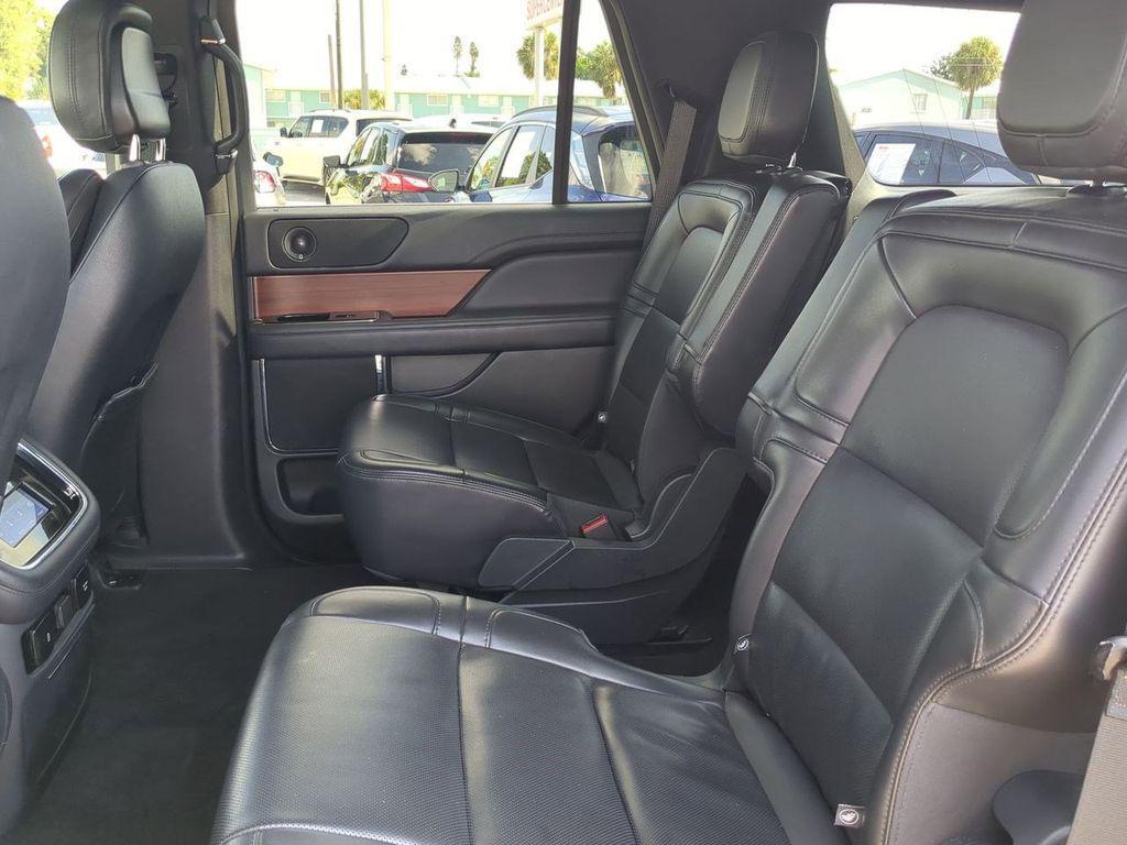 used 2024 Lincoln Navigator car, priced at $57,991