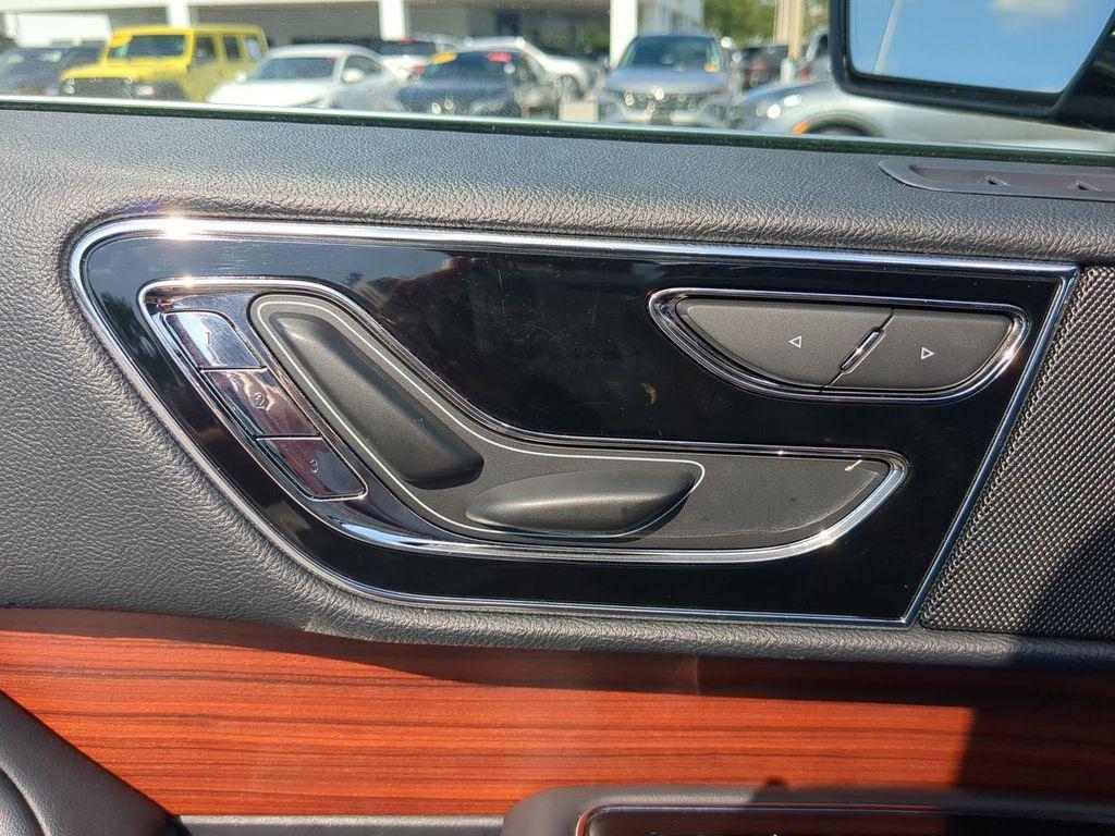 used 2024 Lincoln Navigator car, priced at $57,991