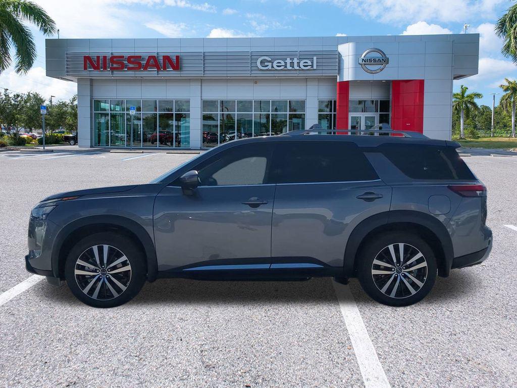 new 2025 Nissan Pathfinder car, priced at $42,878