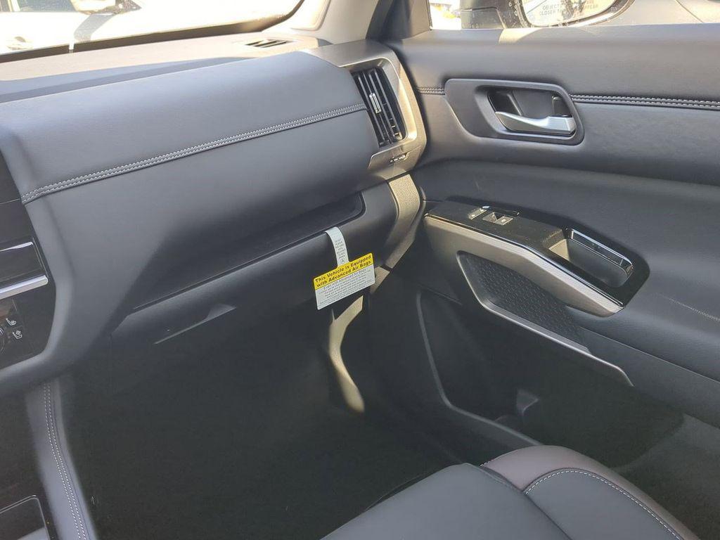 new 2025 Nissan Pathfinder car, priced at $42,830