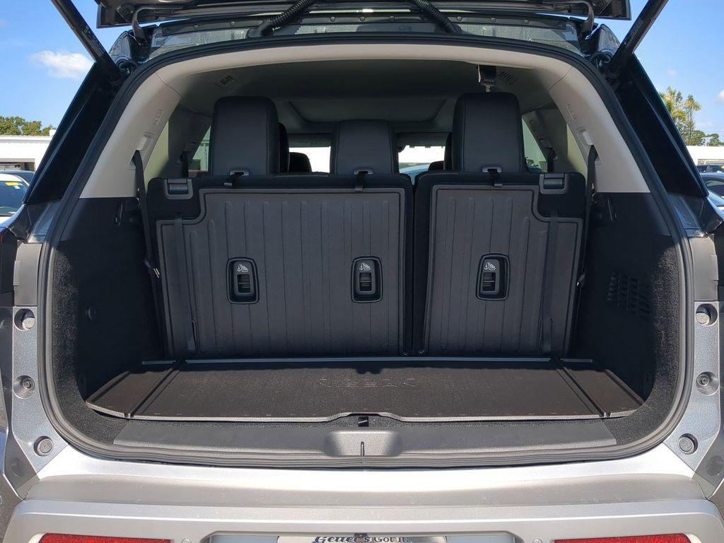 new 2025 Nissan Pathfinder car, priced at $42,830