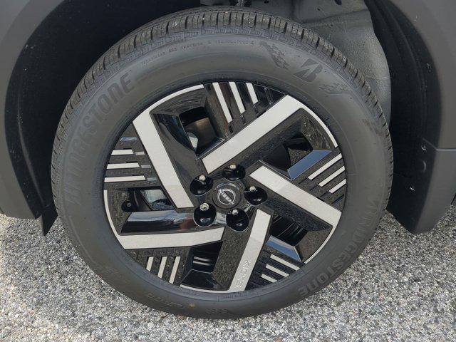 new 2025 Nissan Kicks car, priced at $25,007