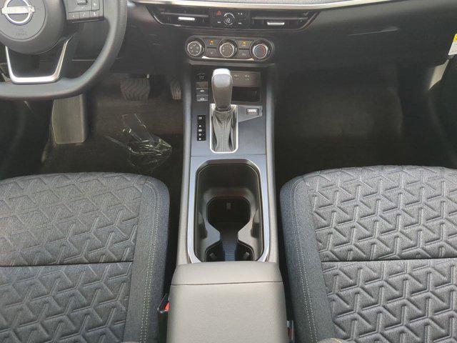 new 2025 Nissan Kicks car, priced at $25,007