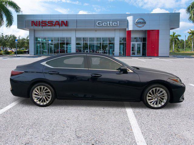 used 2020 Lexus ES 350 car, priced at $32,491