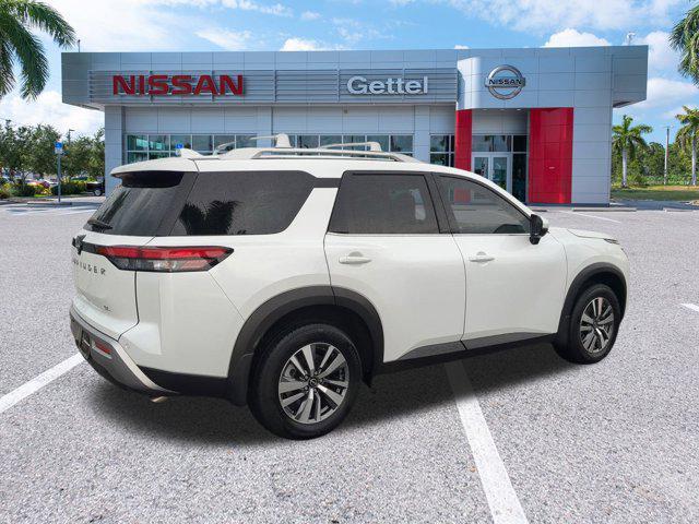 used 2025 Nissan Pathfinder car, priced at $40,491