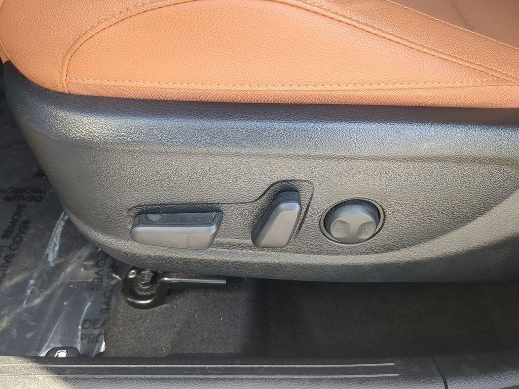 used 2024 Kia Soul car, priced at $19,991