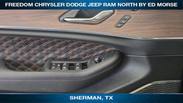 new 2025 Jeep Grand Cherokee car, priced at $61,824