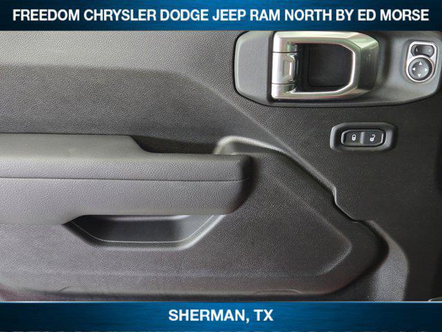 new 2025 Jeep Wrangler car, priced at $52,270