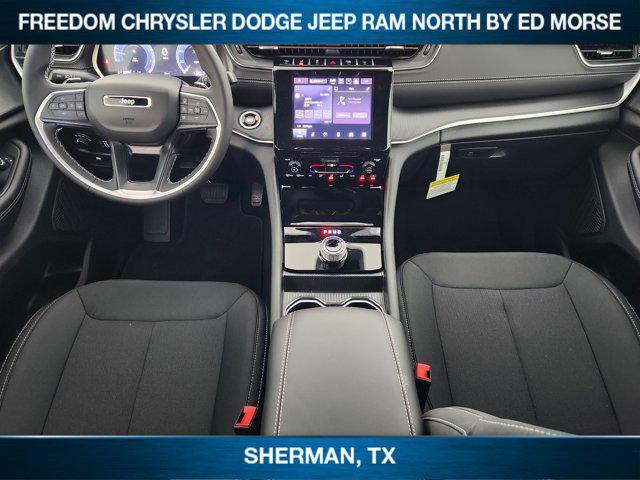 new 2025 Jeep Grand Cherokee car, priced at $37,126