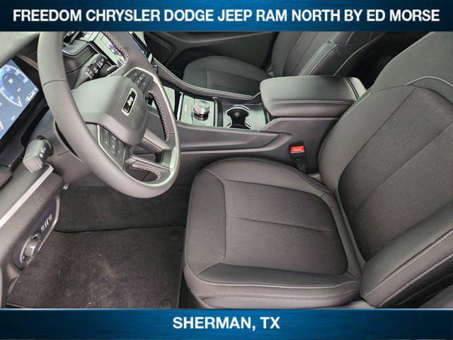 new 2025 Jeep Grand Cherokee car, priced at $37,126