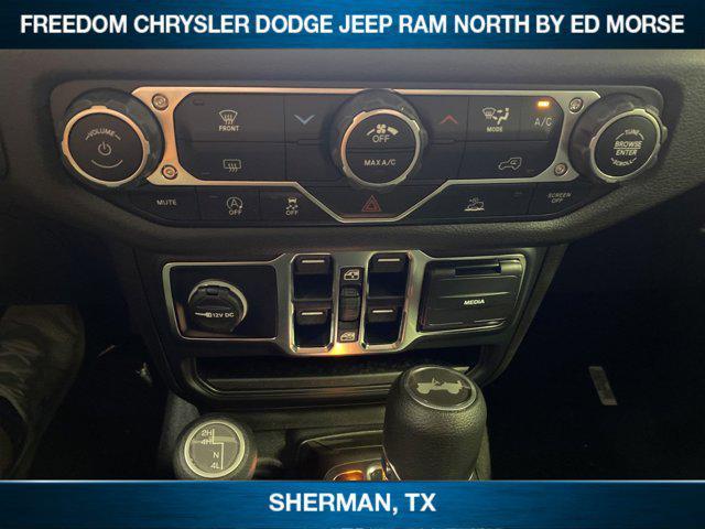 new 2025 Jeep Wrangler car, priced at $40,440