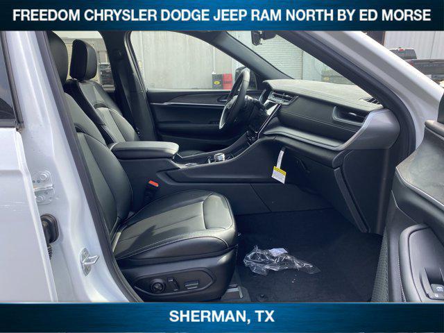 new 2025 Jeep Grand Cherokee car, priced at $48,440