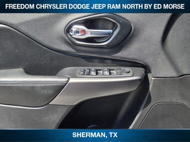 used 2019 Jeep Cherokee car, priced at $13,542