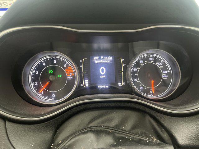 used 2019 Jeep Cherokee car