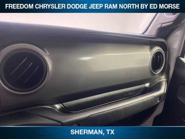 used 2023 Jeep Gladiator car, priced at $27,976