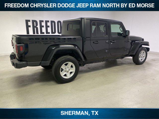 used 2022 Jeep Gladiator car, priced at $32,499