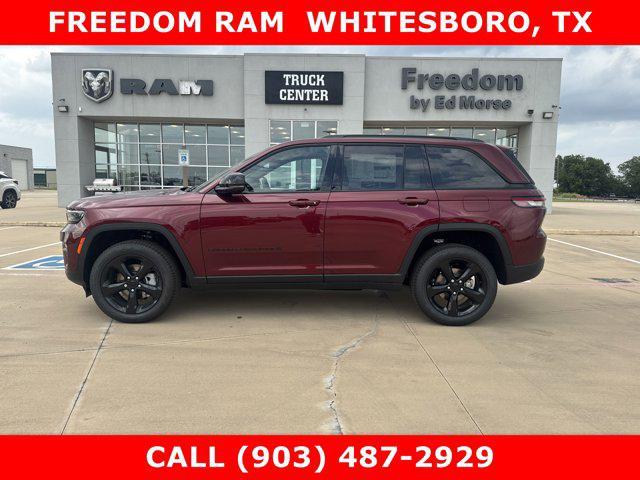 new 2025 Jeep Grand Cherokee car, priced at $50,746