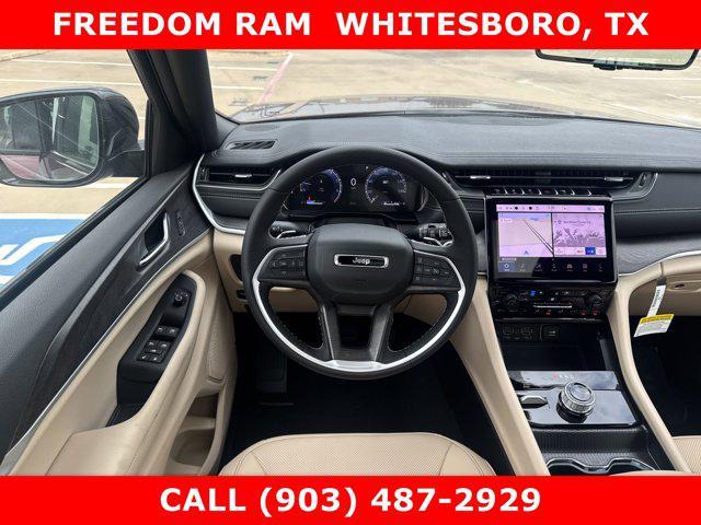 new 2025 Jeep Grand Cherokee car, priced at $50,746