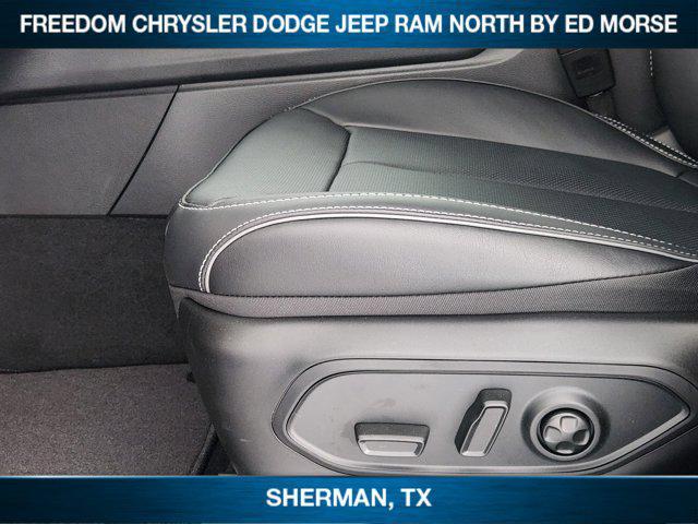 new 2025 Jeep Grand Cherokee car, priced at $56,336