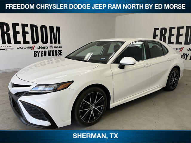used 2021 Toyota Camry car, priced at $21,654