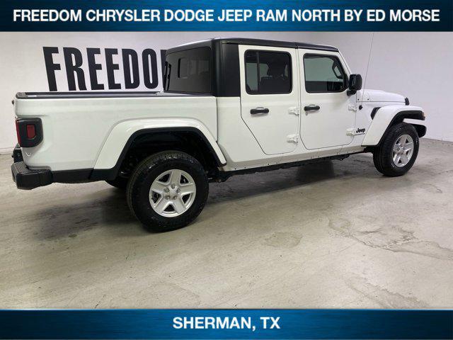 used 2022 Jeep Gladiator car, priced at $29,494