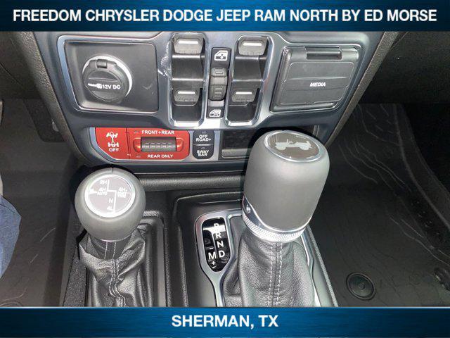 new 2025 Jeep Wrangler car, priced at $74,251