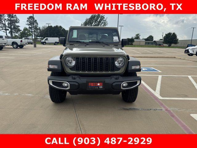 new 2025 Jeep Gladiator car, priced at $39,992