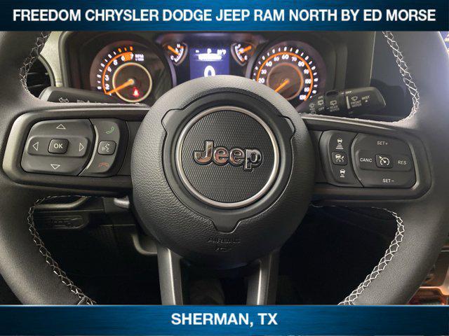 new 2025 Jeep Wrangler car, priced at $43,076