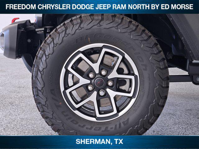 new 2025 Jeep Wrangler car, priced at $60,300