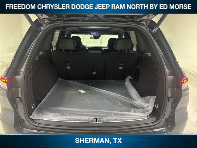 new 2025 Jeep Grand Cherokee car, priced at $58,750