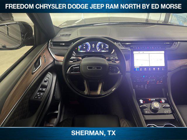 new 2025 Jeep Grand Cherokee car, priced at $58,750