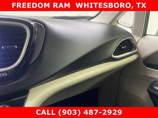 used 2022 Chrysler Pacifica car, priced at $21,998