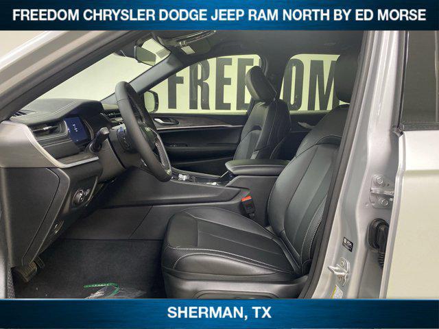 new 2025 Jeep Grand Cherokee car, priced at $42,565
