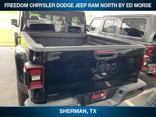 new 2025 Jeep Gladiator car, priced at $46,220