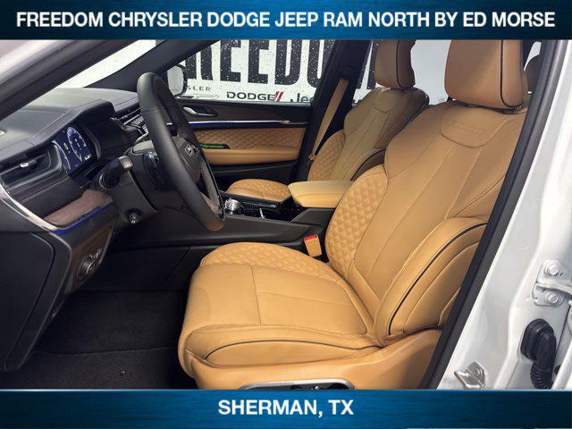 new 2025 Jeep Grand Cherokee car, priced at $58,005
