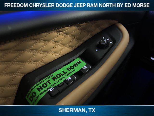 new 2025 Jeep Grand Cherokee car, priced at $58,005