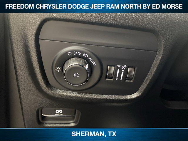 new 2025 Jeep Grand Cherokee car, priced at $56,290