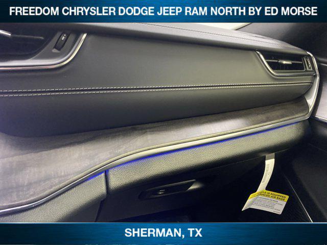 new 2025 Jeep Grand Cherokee car, priced at $56,290