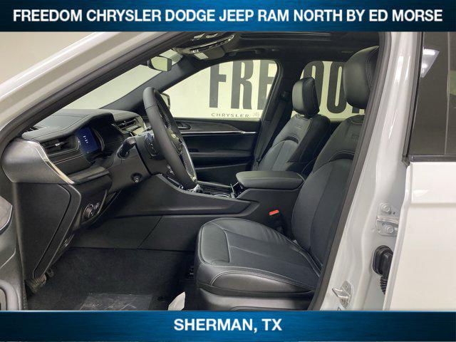 new 2025 Jeep Grand Cherokee car, priced at $56,290