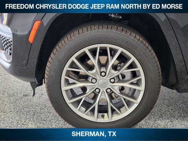 new 2025 Jeep Grand Cherokee car, priced at $57,523