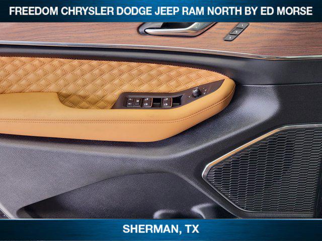 new 2025 Jeep Grand Cherokee car, priced at $57,523