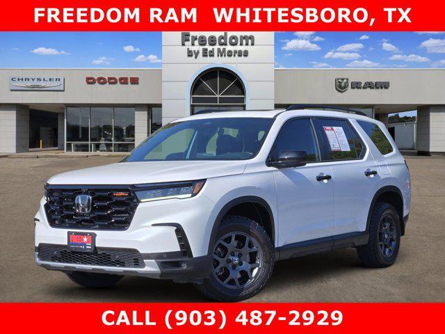 used 2023 Honda Pilot car, priced at $36,394