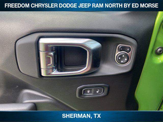 new 2025 Jeep Gladiator car, priced at $45,036