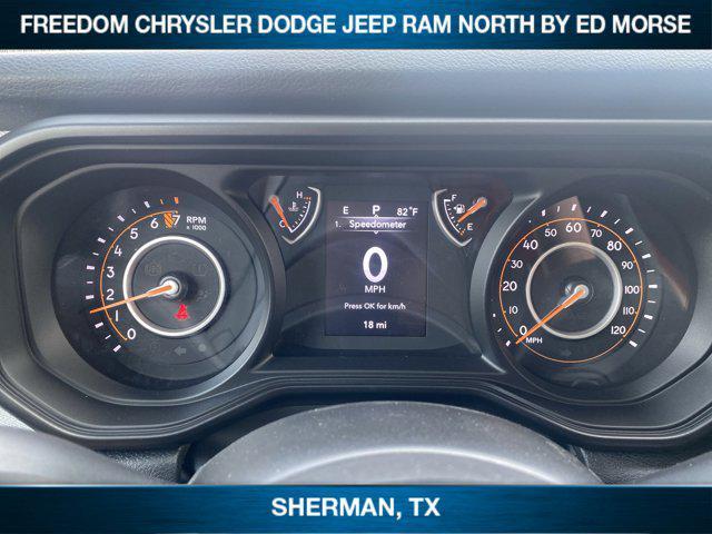 new 2025 Jeep Gladiator car, priced at $45,036