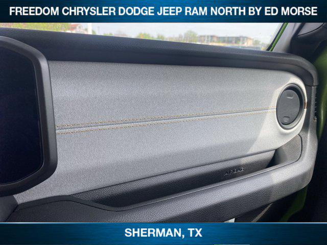 new 2025 Jeep Gladiator car, priced at $45,036