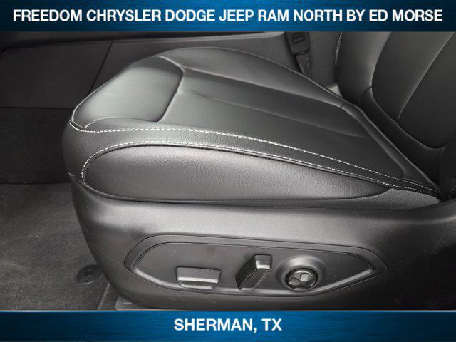 new 2025 Jeep Grand Cherokee car, priced at $41,945