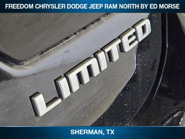 new 2025 Jeep Grand Cherokee car, priced at $41,945