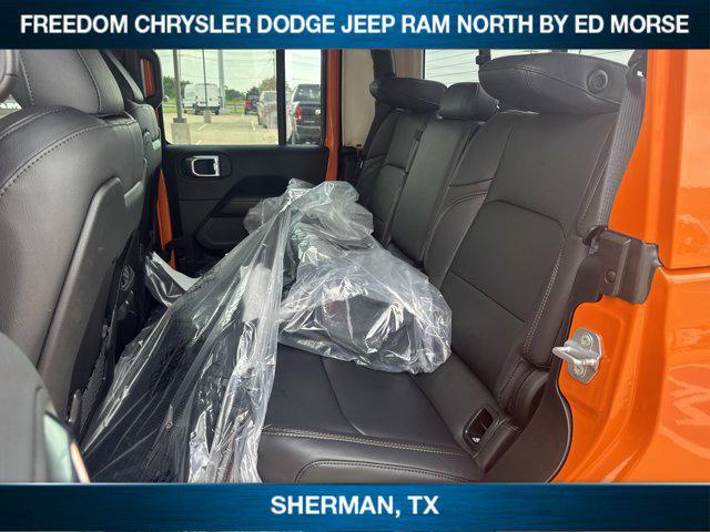 new 2025 Jeep Gladiator car, priced at $48,176
